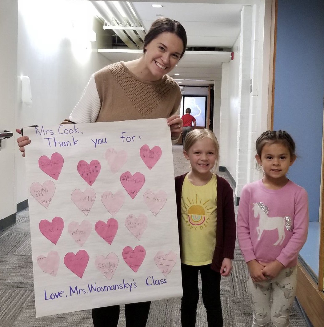 VMMrsCook's tweet photo. Feeling a little extra loved today!💗

#NationalSchoolCounselingWeek #SEL #VanMeter https://t.co/s7RjDfS1UU