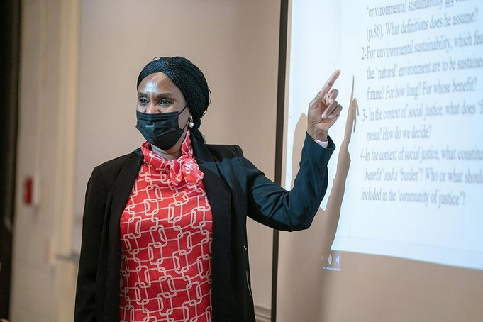 WMU_CAS's tweet photo. In the Institute for Intercultural and Anthropological Studies, Dr. Miriam Konaté teaches courses on Intro to African American/African Studies &amp; Black Woman: Perspective and Status.

Explore African American and African Studies at WMU! https://t.co/aLO1nwPpZp
#BlackHistoryMonth https://t.co/oXLQyFdgLR
