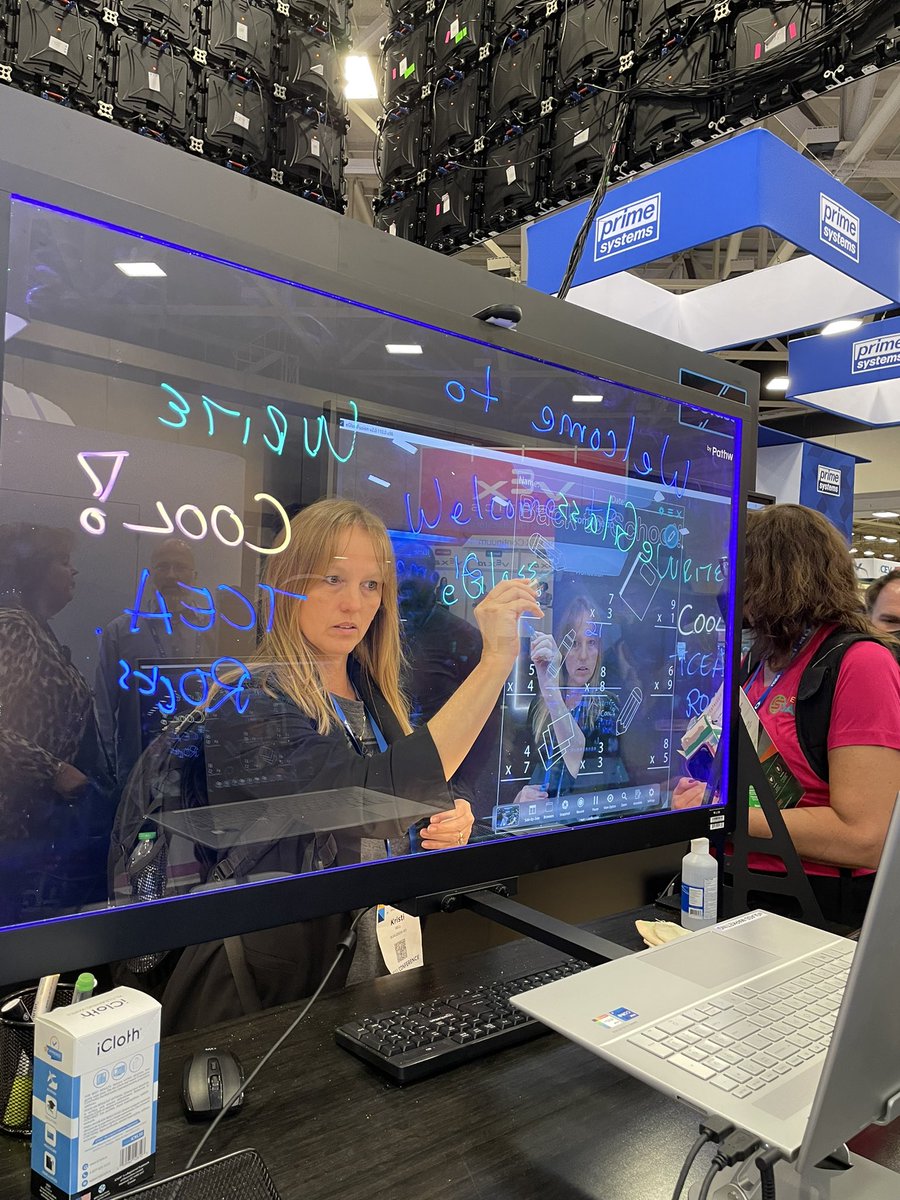 KBellEdTech's tweet image. Wow! So fun and perfect. Face the kids instead of turning your back to write. #engagement #TCEA22 @GeteGlass @BISDLearns