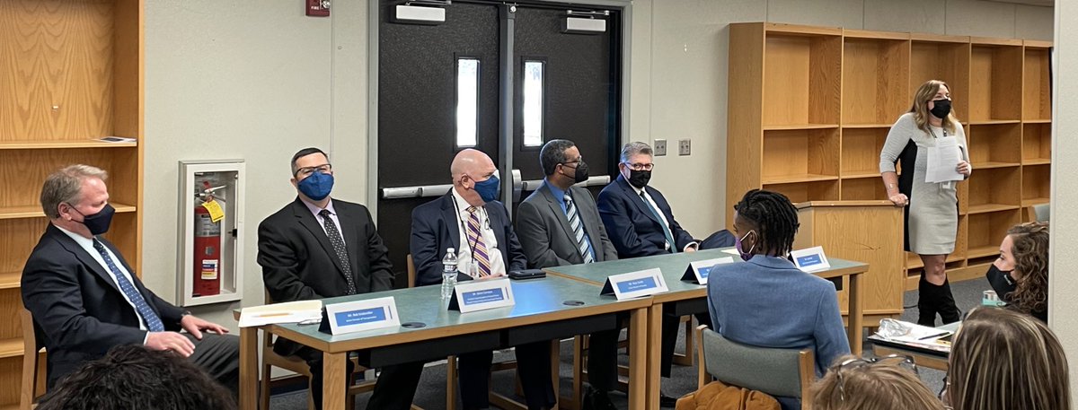 gggstidham's tweet image. What an honor to have these Central Office leaders join us to discuss Managerial Leadership. Love, love, love their support of the Administrative #InternInstitute