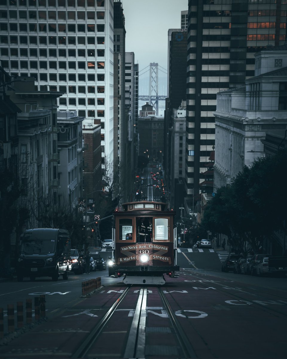 Hope everyone's having a great Wednesday!! #streetsofsf #SanFrancisco