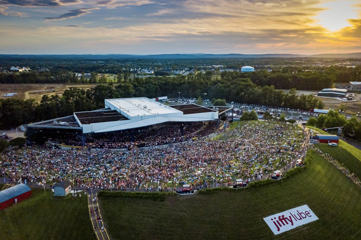 SAVE THE DATE to see Kenny Chesney, Dave Matthews Band, The Doobie Brother’s and more <a href="/JiffyLube_Live/">Jiffy Lube Live</a>  this year. 😎🌞
visitpwc.com/blog/post/jiff… 

📸: Wayne Ward
#VisitPWC #summerdreaming #summer #summervibes #summertime #wanderlust #travel #summerdays #love #relax #summermemories