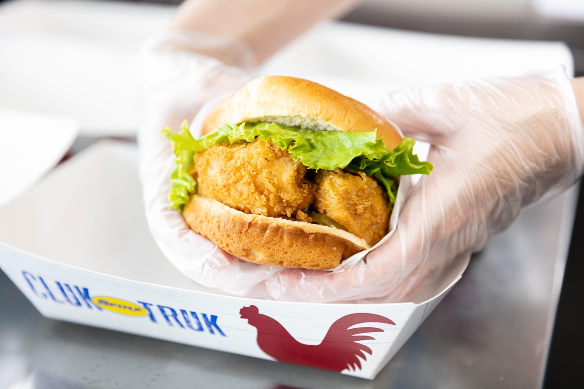 Get this and other delicious fried chicken sliders, wraps, tenders, and more tomorrow at Bob Jones University Press! We'll be there for lunch from 11:30-1:30. #SpinxOnWheels