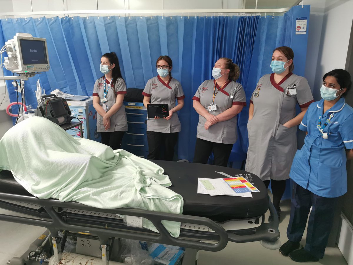 ngeldart's tweet photo. Some amazing work bringing maternity drills to @barnshospital emergency department today by @jessico1977 #MDTtraining @Barnsley_HoM @CatherineH_RM @kerry_bushell @ProudToImprove @promptmaternity @BarnsWmCYP 👏🏻👏🏻 https://t.co/7M56acc0aR