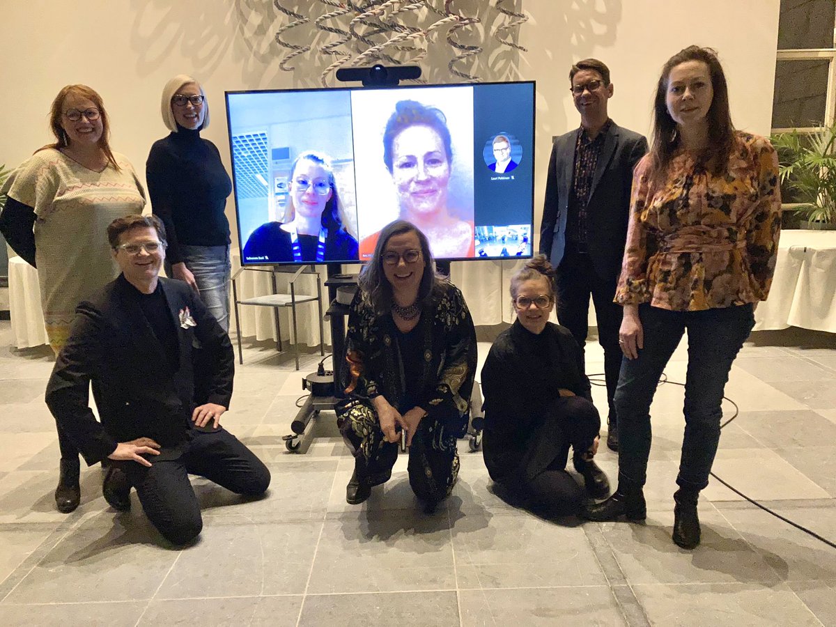 LilliPaasikivi's tweet photo. Tänään kiinnostavia keskusteluja vapaan kentän oopperantekijöiden kanssa @oopperabaletti
Kiitos kaikille, jatketaan hyvää dialogia!!
#operabox
#oopperaskaala
#suomalainenkamariooppera
#teatroproductions
#Arkkityypitkollektiivi
#Taite
#Tampereenooppera https://t.co/DNAZ1LlvUR