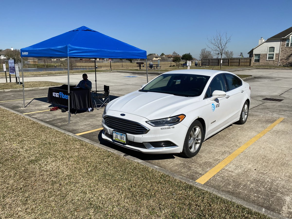 Let’s get #attfiber #gowest FIBER FIBER FIBER! 🌐