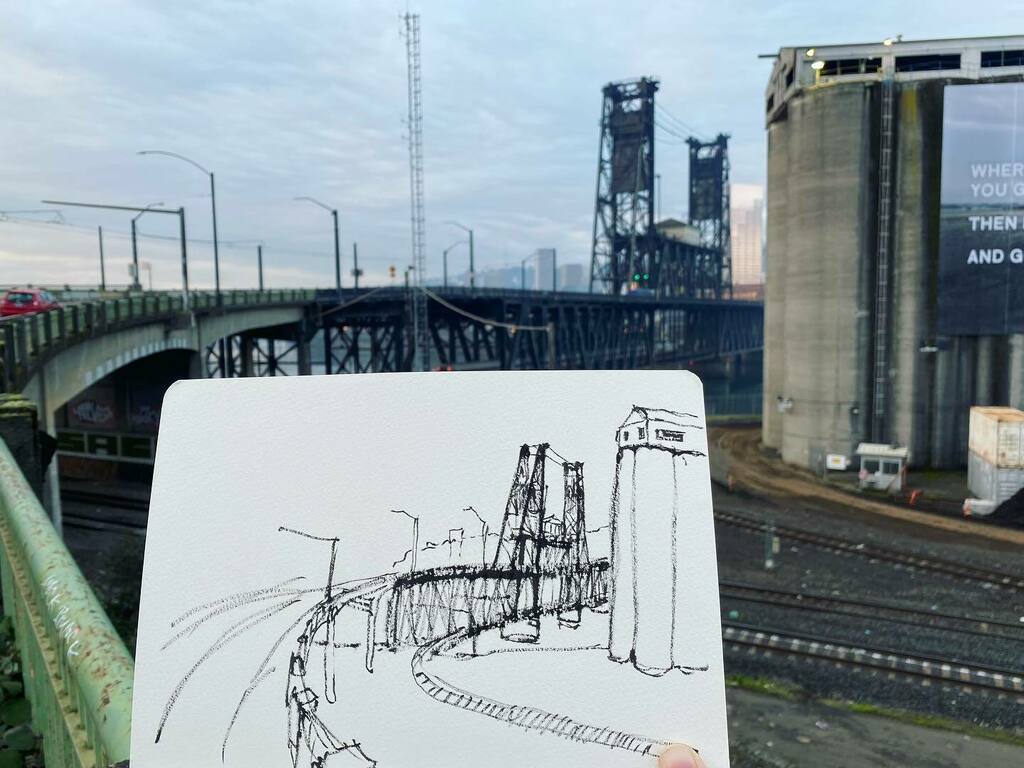 ambersausen's tweet photo. Hello, Portland! An early morning sketch as I headed across the Steel Bridge on a morning walk. 
#urbansketchers #urbansketchersportland #pdx #pdxart https://t.co/W3PhKYpaVN https://t.co/YO1aGfD623
