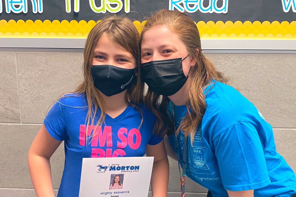 MissKnoepfler's tweet photo. Always love getting to celebrate Mighty Mavericks @MPS_Morton! Way to go Chloe! You are such a FAIR friend in our class! #MavericksMoveMountains #MightyMaverick @MalonePrincipal https://t.co/0JaKqPppHV