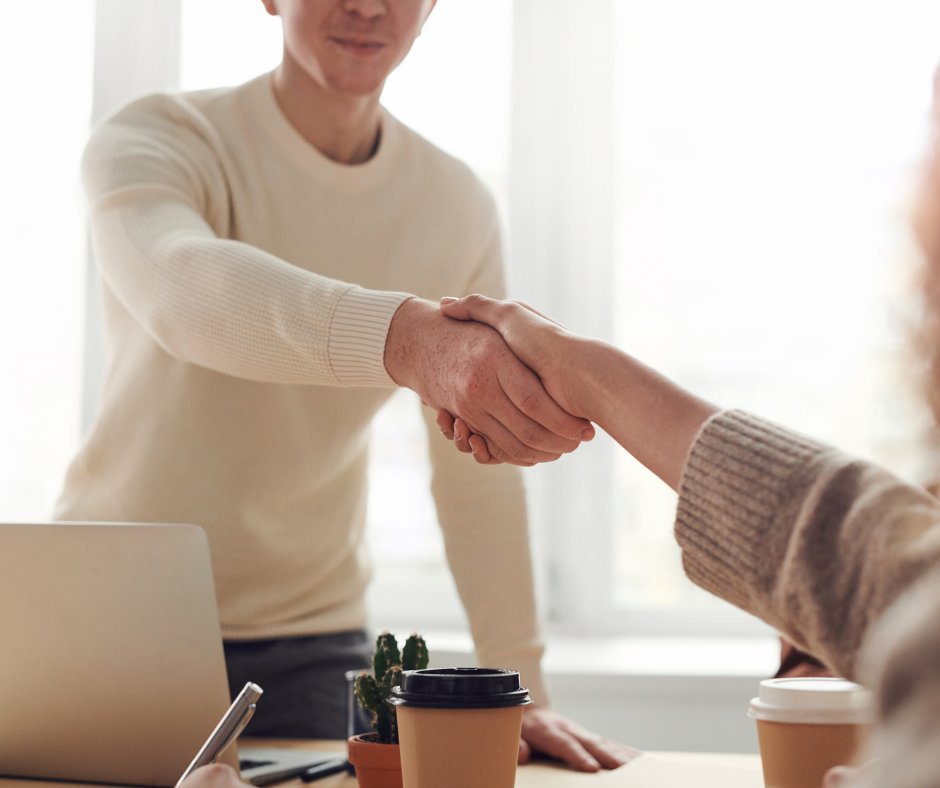 NIGP_OkAPP's tweet photo. The Oklahoma Health Care Authority is hiring at Professional Services Contracts Development Manager. Salary listed at $77k. Posting closes 2/15/22. Apply today! https://t.co/r02V95RLLd

#getpaid #hired #dreamjob #publicprocurement https://t.co/kbyCXExgH6