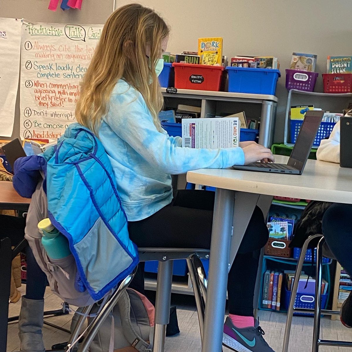 GiulianoELA6's tweet photo. Reading and annotating the text for stereotypes and bias! @CrecArtsMiddle1 #artsmiddle https://t.co/opDNctaEhB