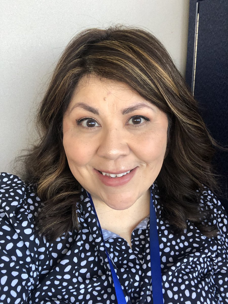 Fantastic #TCEA2022 session yesterday w <a href="/B_OutoftheBox/">Brooke Lowery</a> to break ALL the ice 🤩 Ready to refine <a href="/Google/">Google</a> workspace at 3:30. Sitting in line bcz this girl is on 🔥 <a href="/friEdTechnology/">friEdTechnology Team</a> <a href="/EcisdSocial/">ECISD Social Studies</a> <a href="/ECISD_T2L/">Curriculum & Instruction</a> So blessed w these opportunities. #teamECISD