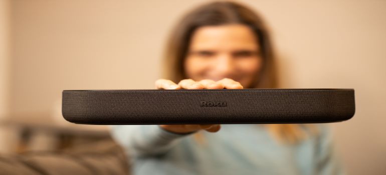 whatsyourtech's tweet photo. WIN a Roku streambar 4k media streamer with remote, value $189.99 #streaming #streambar #media @canadianfree @canadacontest @ContestCanada @smartcanuck https://t.co/eiThg1FqbJ https://t.co/AlYlc0X8fu