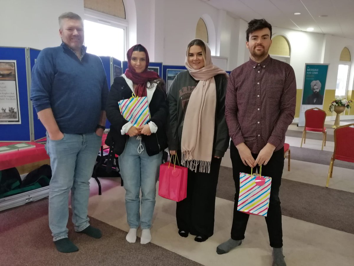 LajnaNorthWest's tweet photo. Manchester West ladies organised a visit at Darul Aman Mosque for Professor @jamesdholt and RE students from Chester University @uoceducation. Q&amp;A session covered importance of serving all God's creation, coming of the Promised Messiah (as) and his purpose as well as (1/2) https://t.co/d2PbwnbDnX