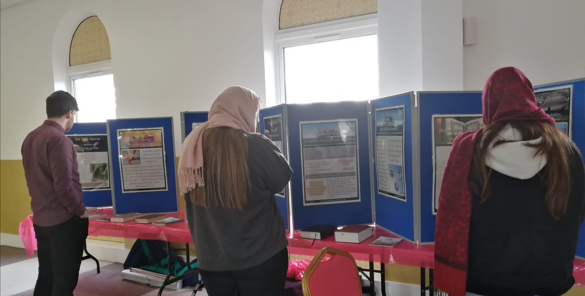 LajnaNorthWest's tweet photo. Manchester West ladies organised a visit at Darul Aman Mosque for Professor @jamesdholt and RE students from Chester University @uoceducation. Q&amp;A session covered importance of serving all God's creation, coming of the Promised Messiah (as) and his purpose as well as (1/2) https://t.co/d2PbwnbDnX