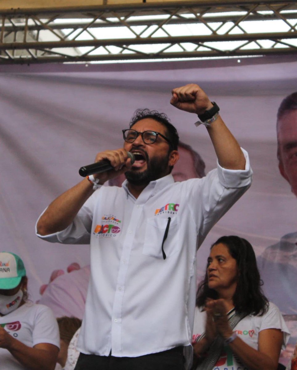 yeisoncajamarca's tweet photo. En el primer encuentro progresista de Cundinamarca.

Girardot es Pacto Histórico.

#BorrachoDeAmor https://t.co/56jhrcGZdL