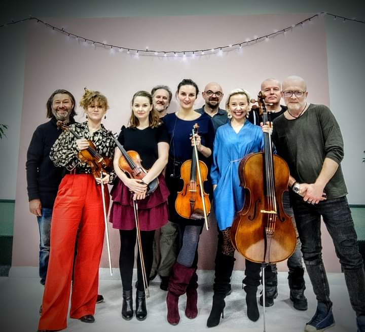 ConAffetto_SQ's tweet photo. ‼️🎧 Ostatnia próba przed niedzielnym koncertem walentynkowym w Olkuszu ‼️🎧 #ConAffetto ♥️ #Monk ♥️ #Strings ♥️ 
Ostatnich kilka biletów do kupienia tutaj: https://t.co/EZsvLSDFMw
Będzie #miłośnie ♥️ #nastrojowo 🌷#energetycznie ‼️ Zapraszamy 💚🎼💚 https://t.co/5cB2i5AYY0