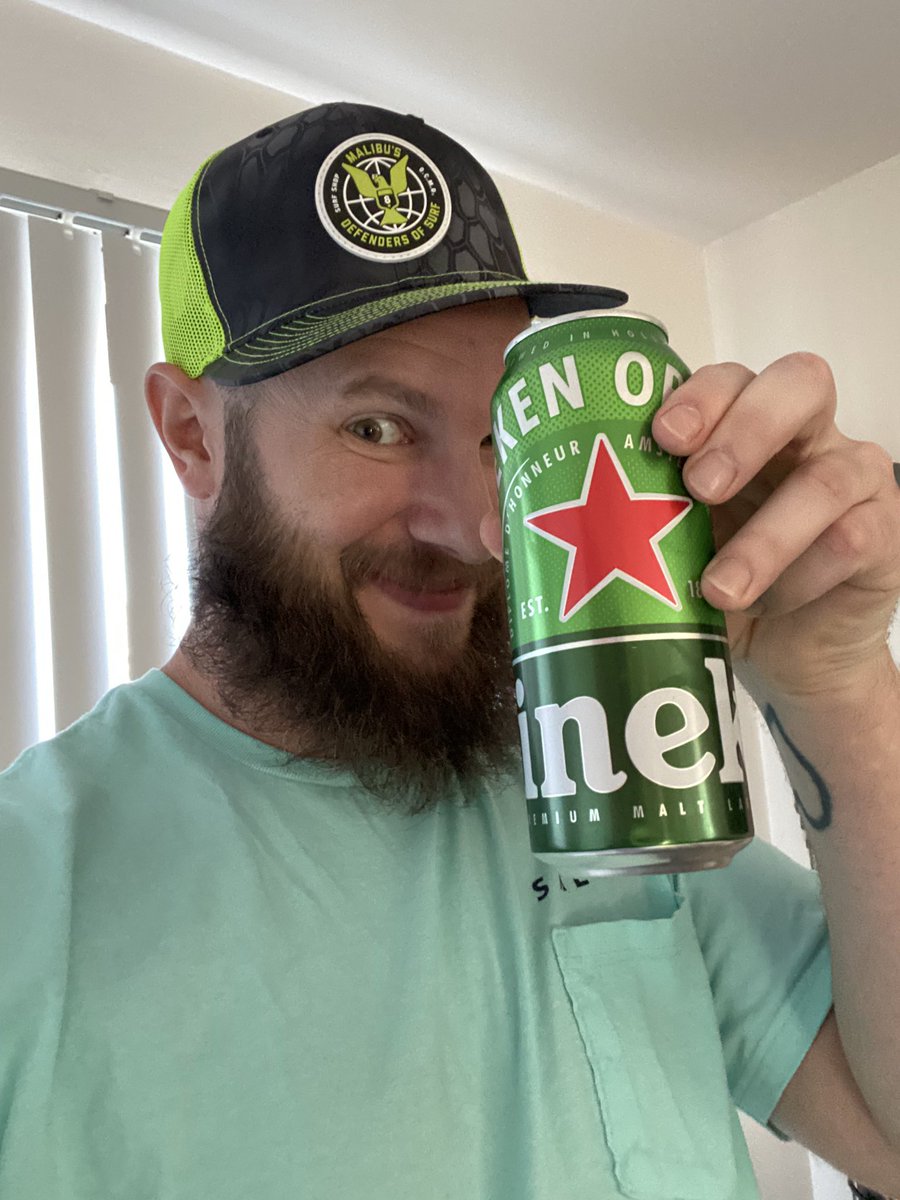 Is it too early? I don’t care!!!😝😝🍻