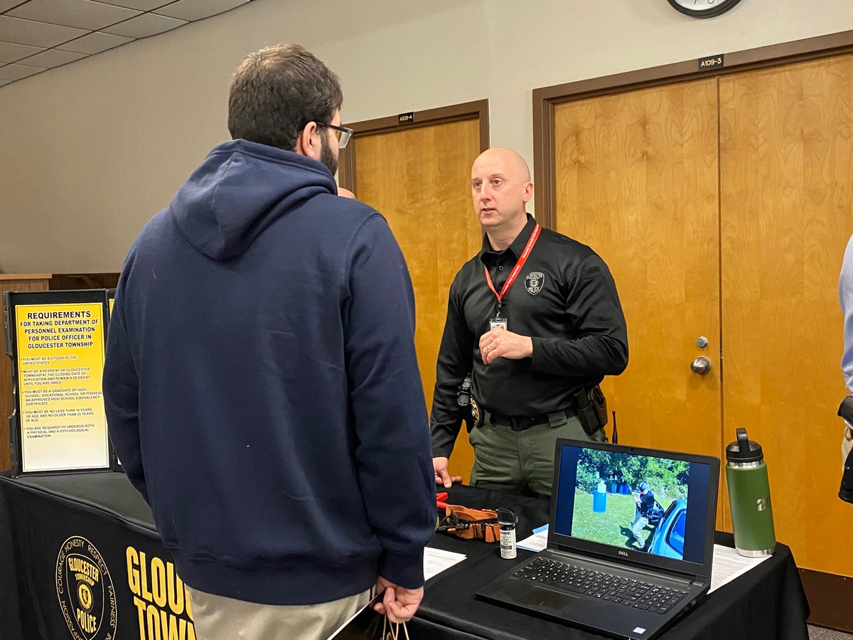 GloTwpPolice's tweet photo. Gloucester Township Police is currently holding our Open House until 5pm today! Join us to find out information on becoming a police officer, dispatcher, SLEO I officer, or crossing guard. #JoinGTPD https://t.co/PceAWLilci