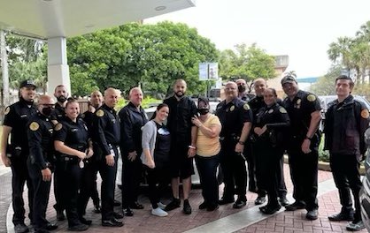 MiamiPD's tweet image. Thankful for the speedy recovery of Officer Baez, who suffered injuries while attempting to apprehend a subject. ❤️ #mpd #miamipolice