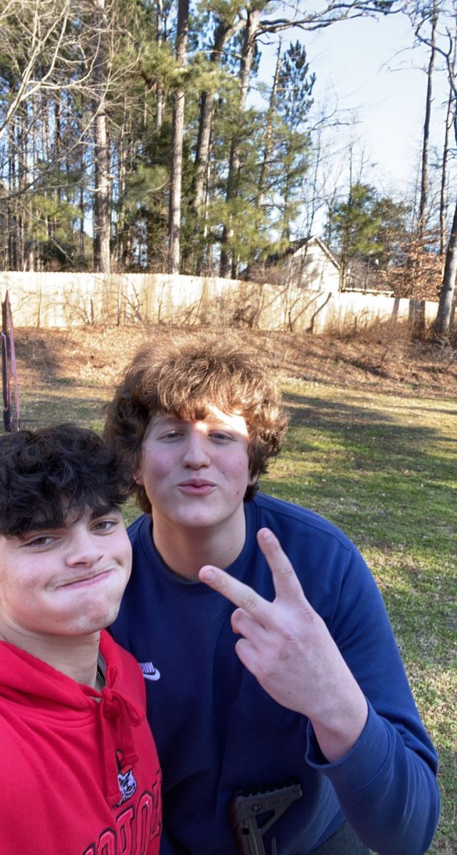 SHSFiringSquad's tweet photo. 1 down 4-4 Ashton dead, Fortnite guns don’t do the trick I guess @SHSNERF2022 @2FuriousGeorges https://t.co/vMmoOhK0PD