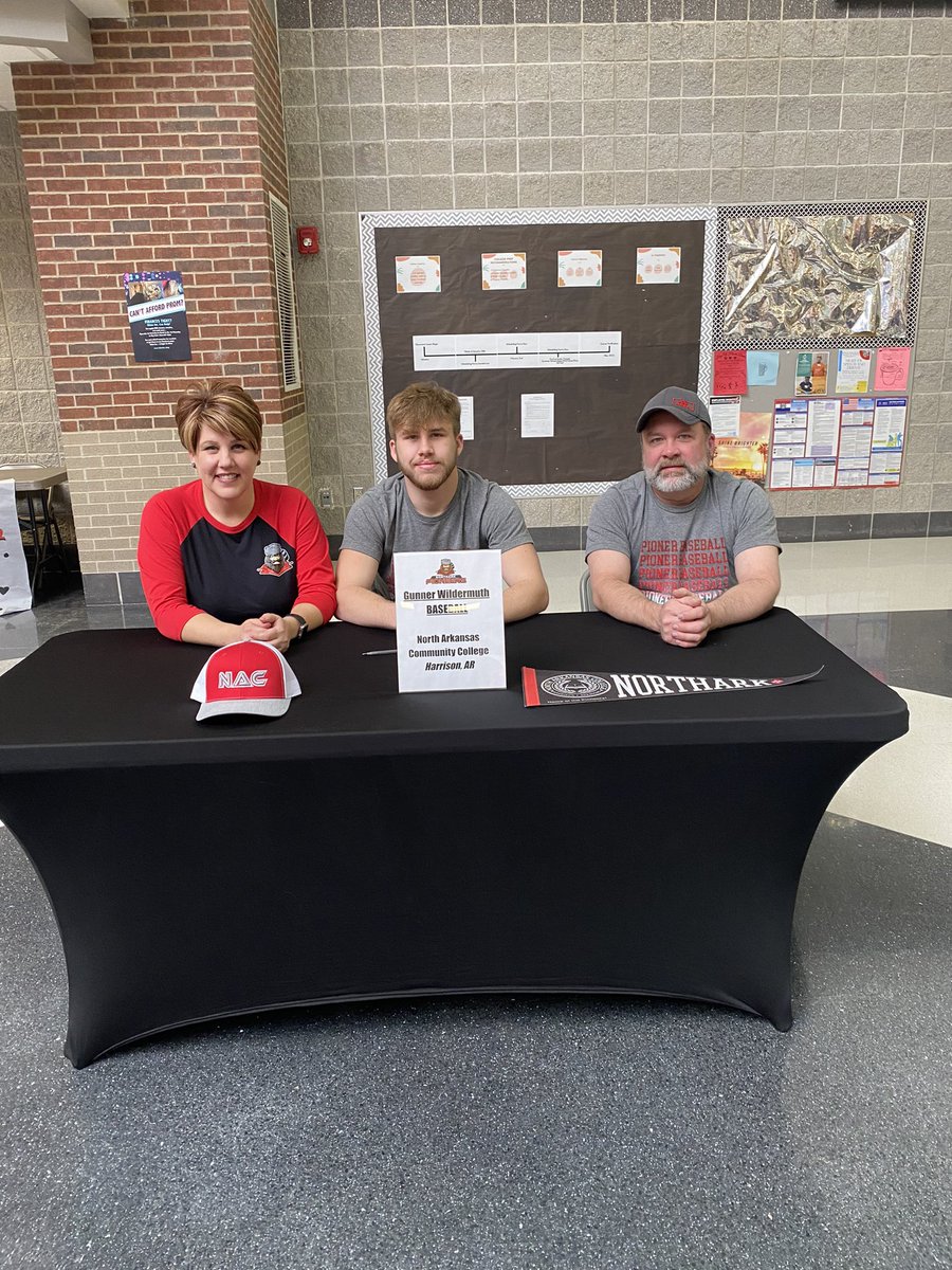 WillardSports's tweet photo. Congratulations to Gunner Wildermuth on signing to play baseball North Arkansas College next year! @Willard_HS @willardschools https://t.co/dcoypcX0q4