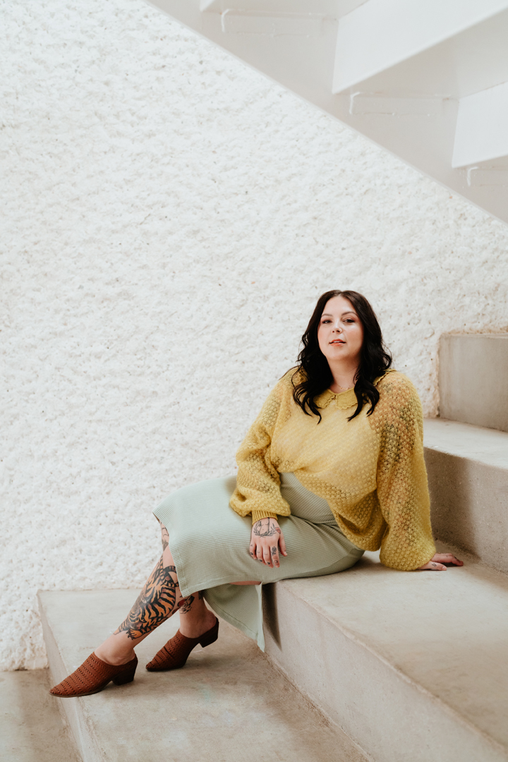 pompommag's tweet photo. Top tip for those making Plumetis: While velcro is the villain of all knitterโs nightmares, itโs a particular nemesis of those making this pullover from Issue 40! We advise you to keep them (dream)worlds apart!
#Knitting #Handmade #KnittedPullover #MeMade #PomPomMag https://t.co/ic8jd3zQuC