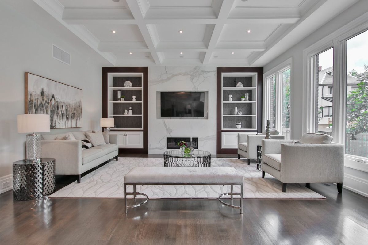 TeamLeadingEdge's tweet photo. 5 Basic Ideas of Modern Home Decor

#realty #homes #property #home #realestate #homebuyers

https://t.co/nvE2yU61XK https://t.co/ZUuIUg0JPt