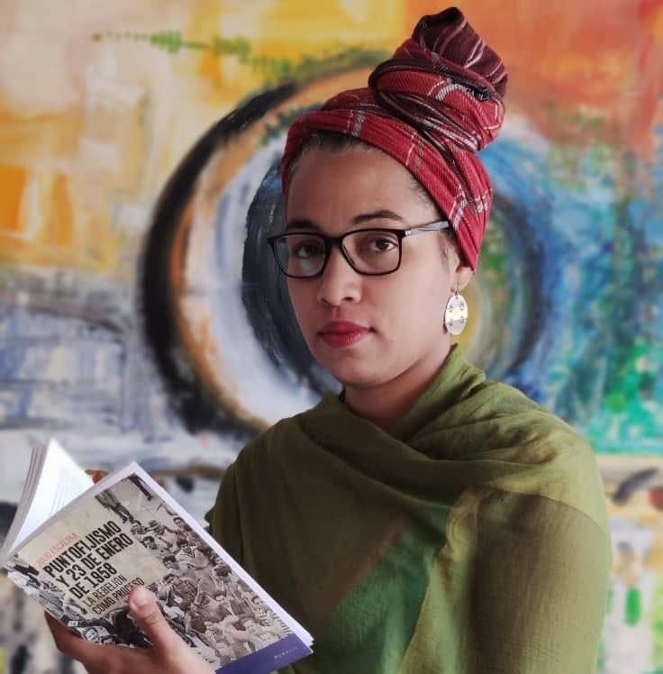 He designado a la Licenciada Diva Guzmán como la nueva Ministra del Poder Popular para la Mujer e Igualdad de Género. Todo mi apoyo y respaldo para seguir brindándole a nuestras hermanas, protección y acompañamiento. ¡Éxito en esta tarea!