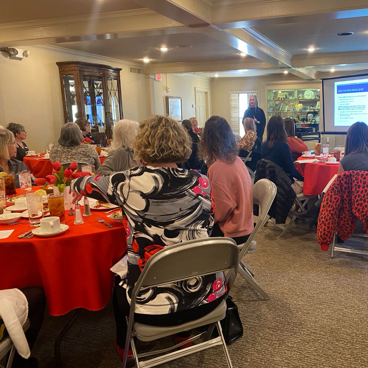 AWCLubbock's tweet photo. Thanks to Lisa Du Bois Low for presenting at our  #awclubbock February program meeting! In appreciation of Lisa speaking at our meeting, we will be making a donation to the nonprofit of her choice - @LubbockMOW. https://t.co/PpEhrKMifc