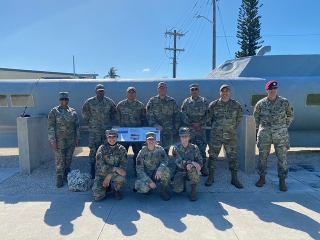 AFSOUTH's tweet photo. ...discussed lines of effort and initiatives, and capability demonstrations. This visit identified several areas for joint integration in training and exercises, as well as augmentation support. #BuildingOurTeam https://t.co/Lq47fAw5X9