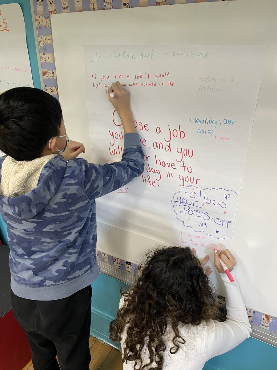 An engaging Ancient China lesson today brought to us by our wonderful <a href="/AdelphiU/">Adelphi University</a> resident <a href="/Ms_S_Mani/">Ms. Mani🍎</a> ! Learners in 118 learned about Confucius and then analyzed some of his famous saying ☀️🧐 <a href="/MineolaMS/">Mineola Middle School</a> #MineolaProud