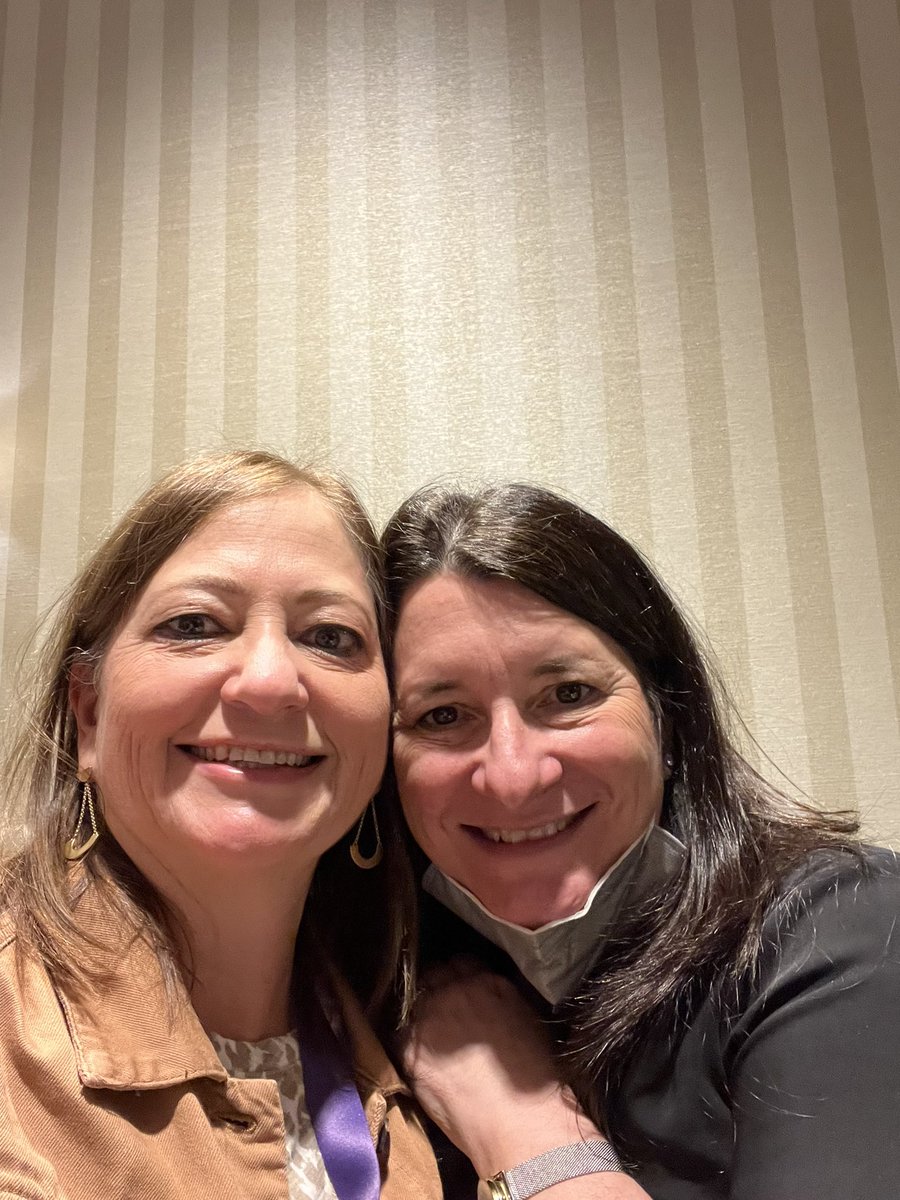 ReadLove2's tweet photo. @reading_league @drheidibc @Stewartlaurad I’m so happy that you were here! Meeting Maria was the highlight of my day!! https://t.co/lKQXu8ijWI