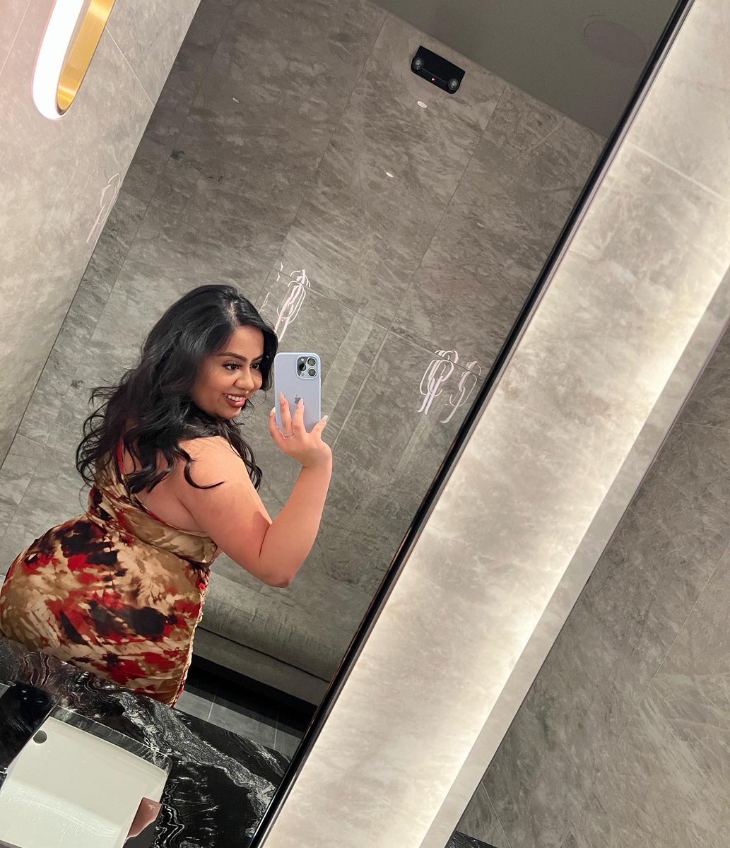 saymynamelizz's tweet photo. Only right if I upload these here too 😬 https://t.co/yFnXi06Aed