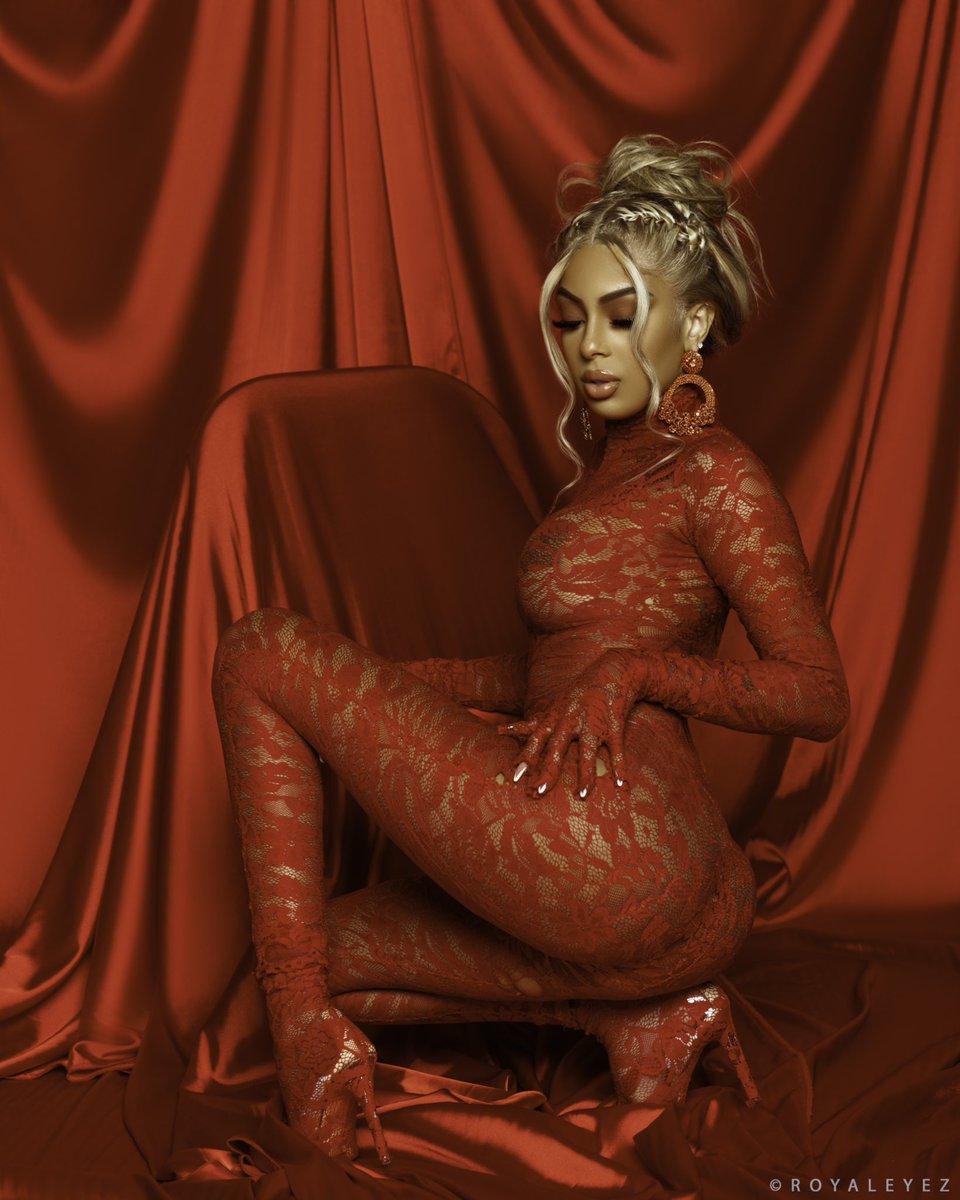 _teajaye's tweet photo. Anybody wanna buy a heart❤️🔥 #TheTerryLeeEffect #StyleByTerryLee https://t.co/Pd8vMJXZPo