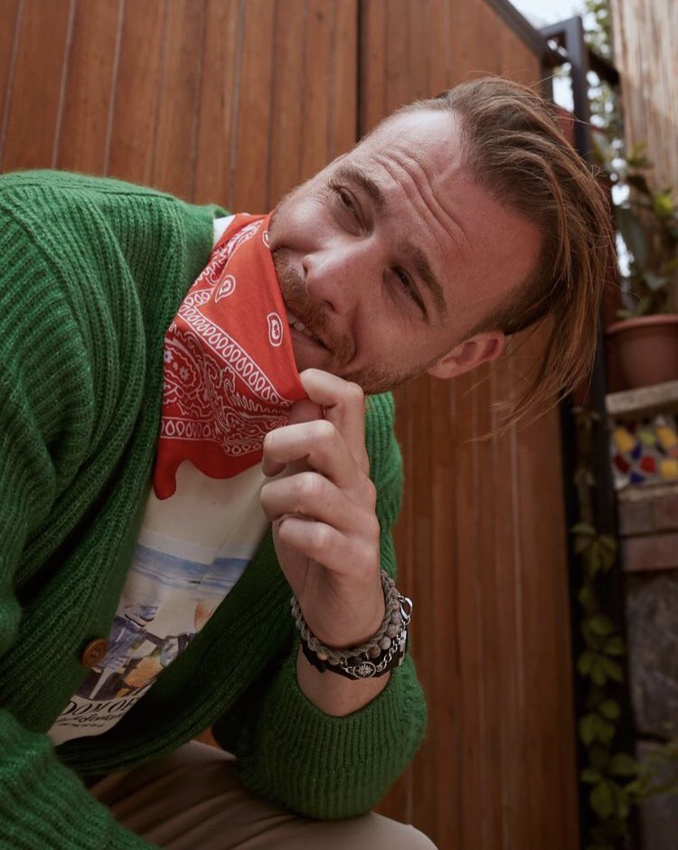 klavkope's tweet photo. Goodnight to @KeremBursin and @KeremBursin only. 🧿🤘♥️ https://t.co/I0fHnJ5s9R