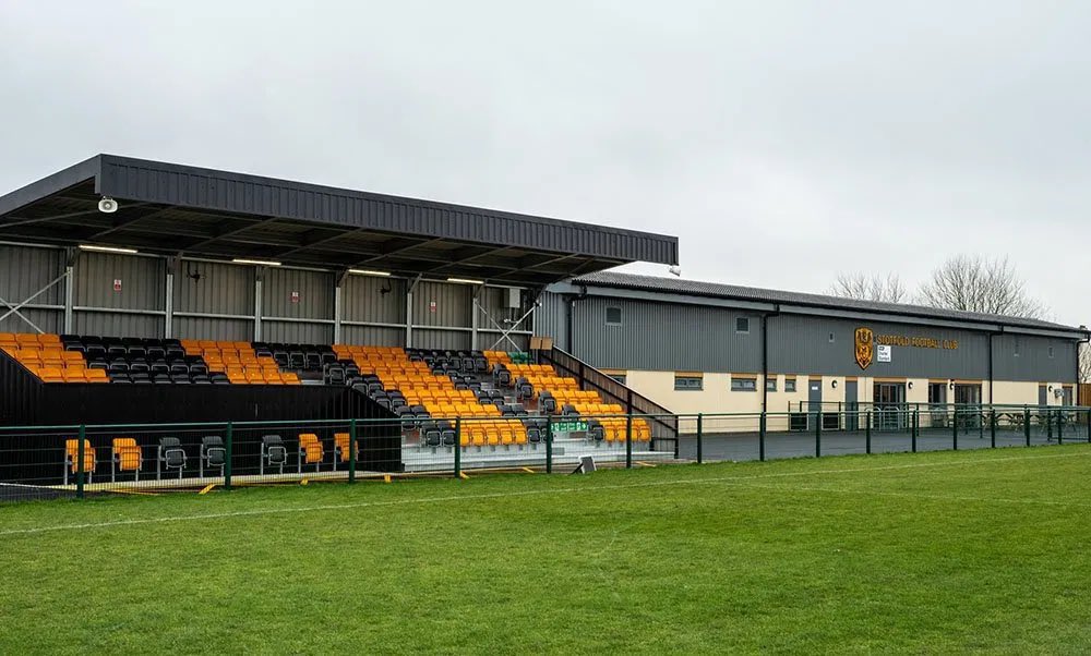 stotfoldfc's tweet photo. NEXT UP… ⚽️🟠⚫️

🆚 @WinslowUtdFC 
🗓 Saturday 12th February
⏱ 15:00 Kick-Off
🏆 @SpartanSMFL Division 1
📍 The JSJ Stadium, SG5 4HE
🍺 @TheClub23447540 
💷 Adults £6, Concessions £3

#upthefold 🟠⚫️ https://t.co/7F1lmd1whA