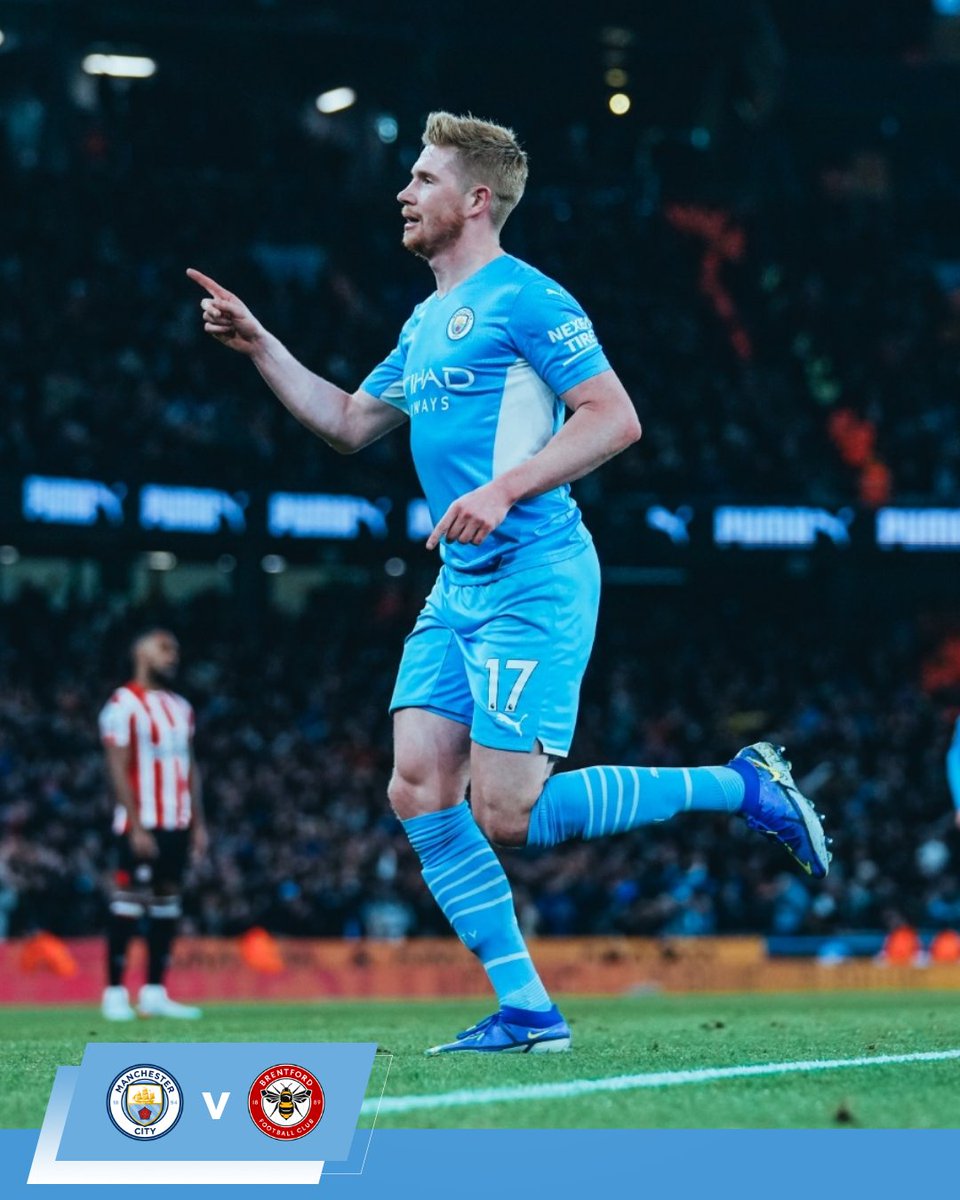 ManCity's tweet photo. 👑 KDB 👑

🔵 2-0 🐝 #ManCity https://t.co/3o82de7Cfy