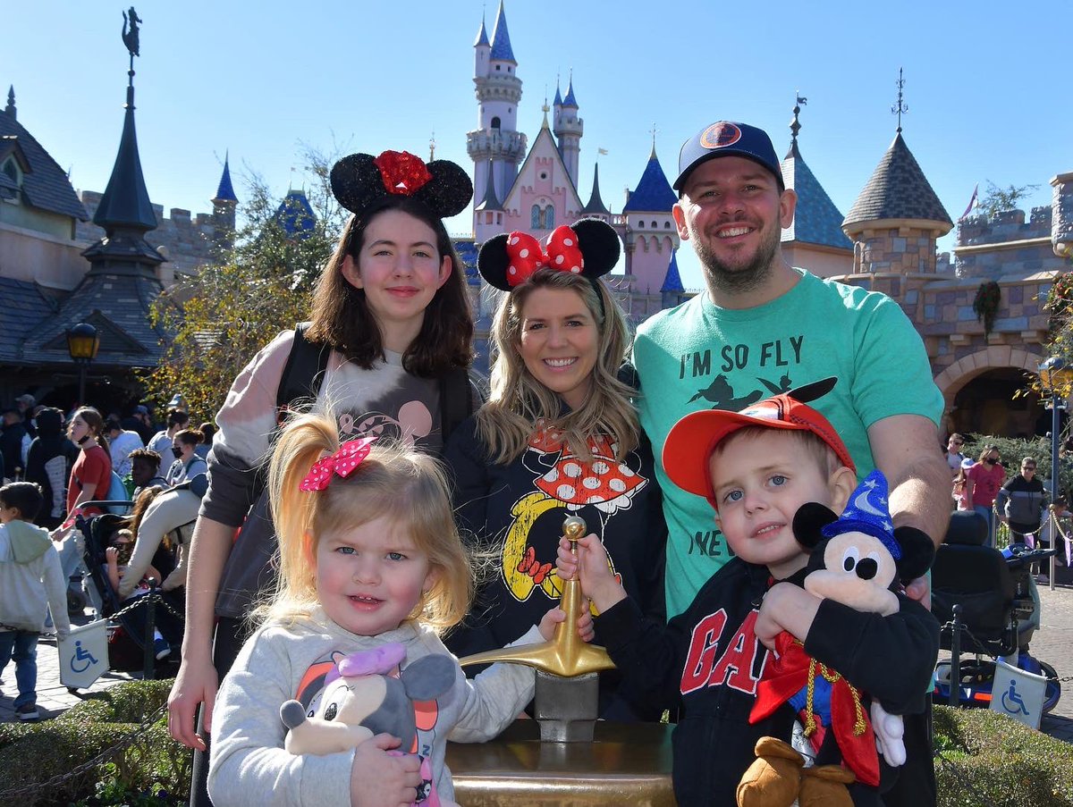 m_dan25's tweet photo. We’re back! We had such an amazing trip. Ben did so good and felt better each day we were there.He’s already trying to plan our next trip back. Thank you for thinking of us and praying that we wouldn’t have any issues while we were there. This was exactly what our family needed! https://t.co/CcIvBa2drk