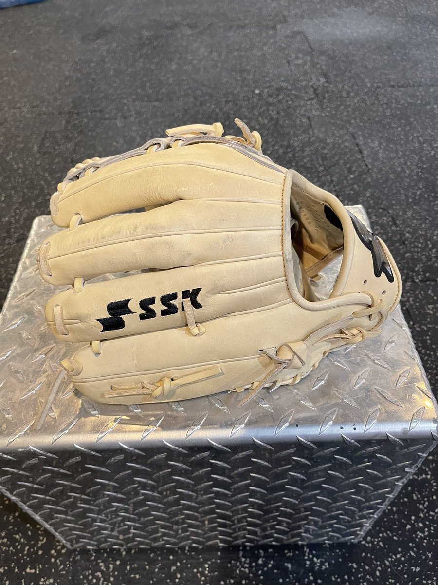 Garrett Acton tweet media