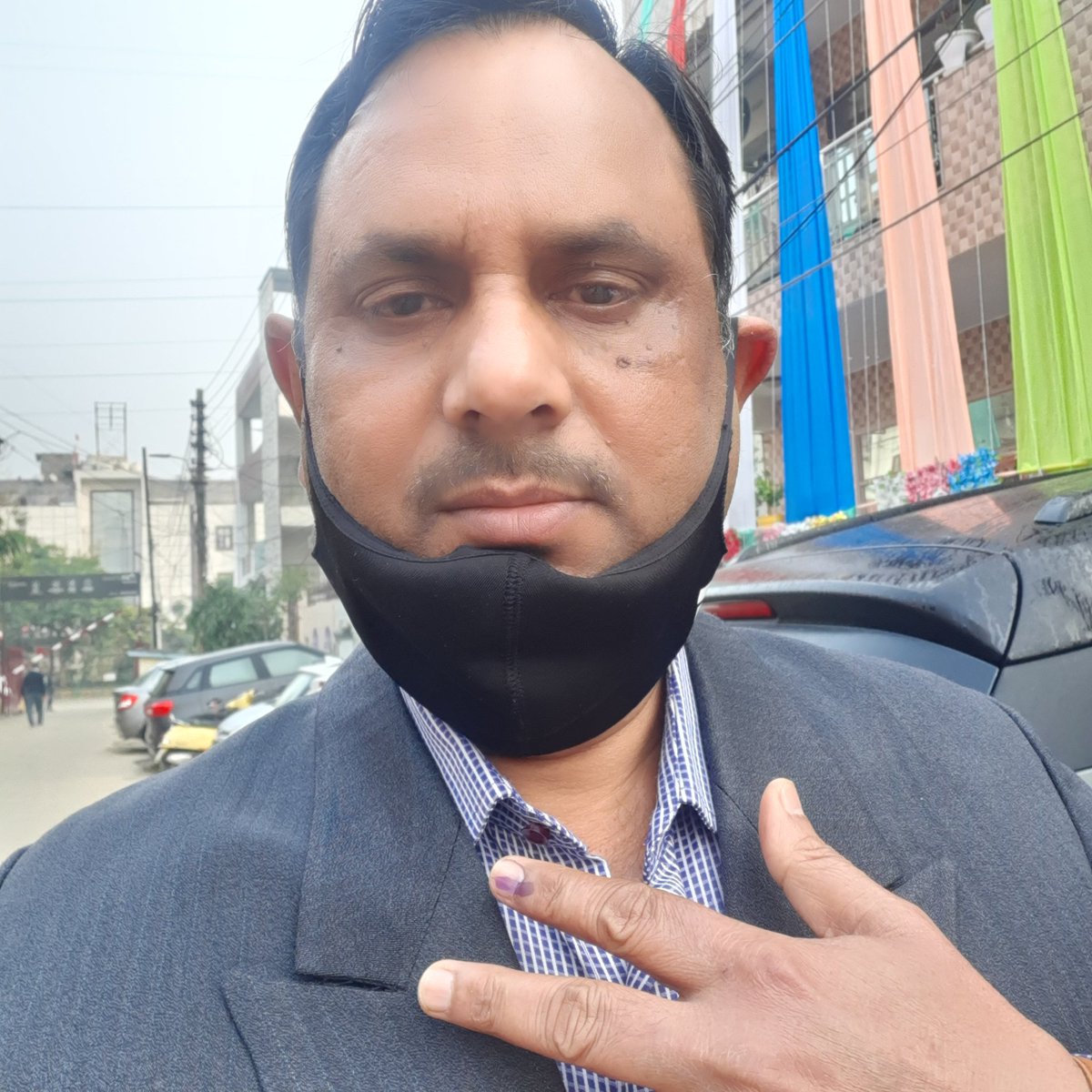 MiholiaR's tweet photo. Valuable vote casted today for UP assembly https://t.co/T5GEdJ2zgY