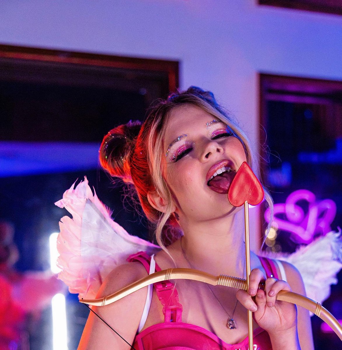 Coco lovelock. Coco lovelock kenna james. Kit mercer coco lovelock. Coco lovelock onlyfans. Сосо lovelock.