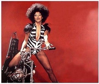 MuphoricSounds's tweet photo. RIP the great Betty Mabry Davis 🥲 Married to #MilesDavis for 1yr, her presence spawned his most eclectic &amp; expressive self. The original “Nasty Gal,” who I’m sure #Prince fashioned #Vanity6 after. Rest Easy, #BettyDavis💜🕊#FunkGoddess https://t.co/ZYtegdj4Jg