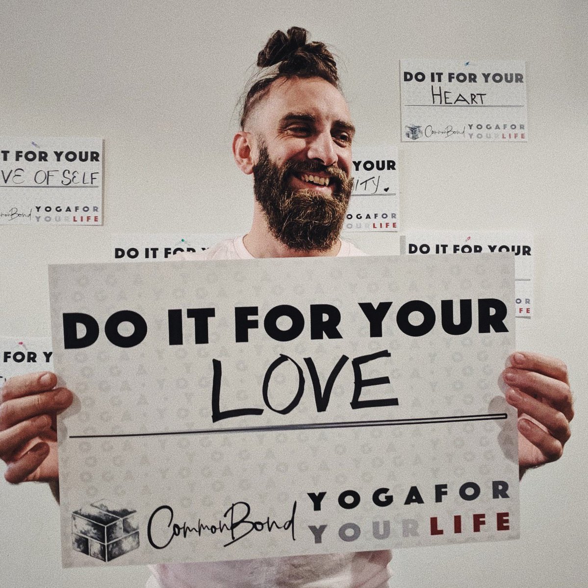 commonbondyoga's tweet photo. It's giveaway time!!!
.
From 2/14 - 3/1 send us a 2-3mins video clip describing how yoga has impacted your life for a chance to win your choice of either a Yoga Bag -or- a 1mos Studio Membership! Winner announced on 3/2!
.
Submit your clips here! > hello@commonbondyoga.com https://t.co/TPvZRroGRI
