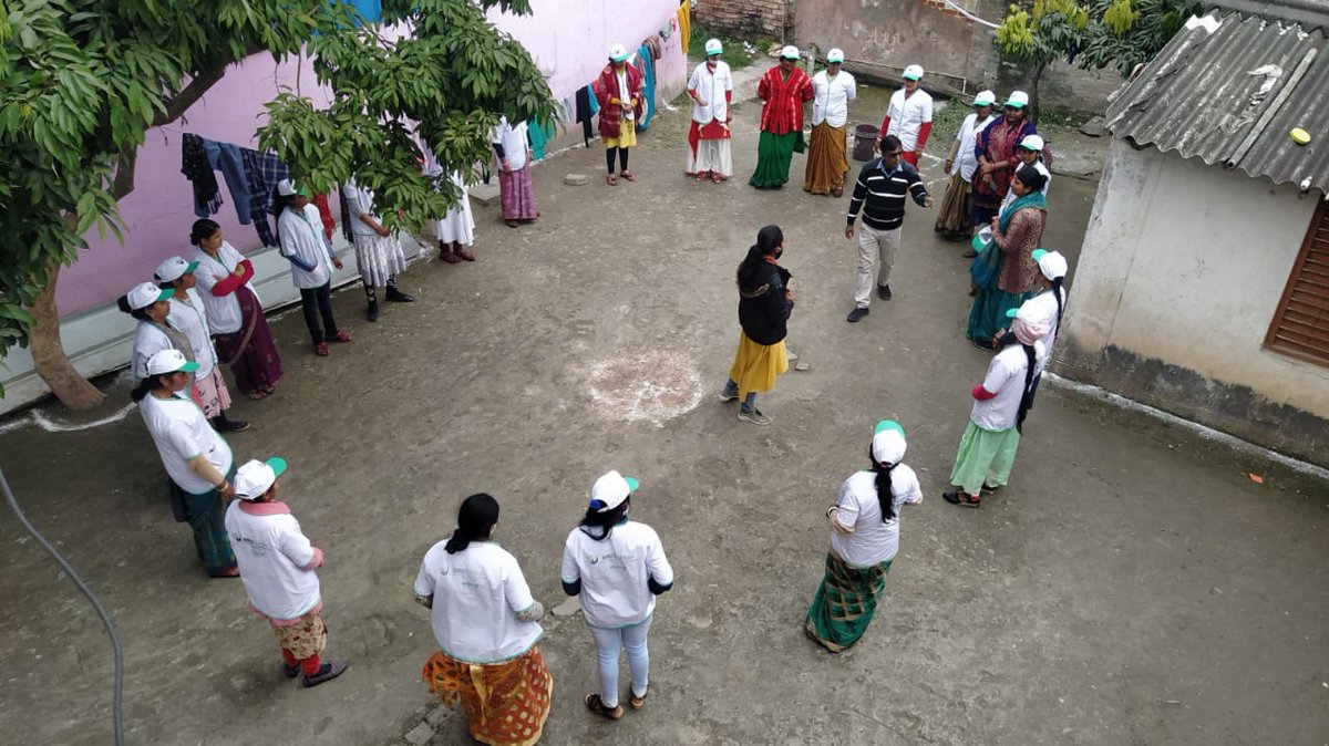 HajipurRudseti's tweet photo. @nar_rudseti @RSETIMoRD 
Training program on Bank Sakhi under One GP and One BC project. SHG members from Darbhanga district! https://t.co/Rn6KJOThEi