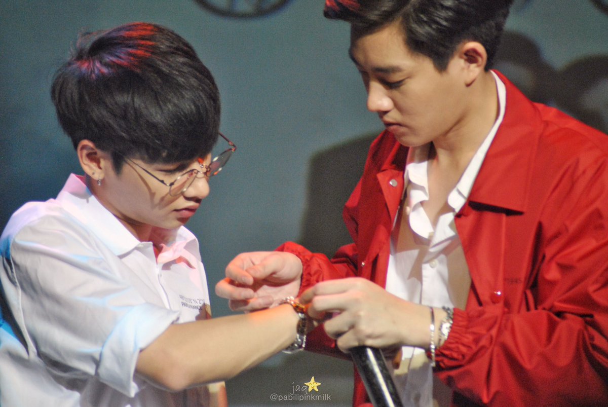NightingaleATP's tweet photo. 4 years ago today 💚✨
#ออฟกัน #OffGunLiveinManila https://t.co/fmUwicbuJJ