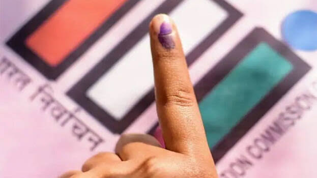 #UttarPradeshElections2022

Phase I, Polling begins for 
58 Assembly Constituencies, spread across 11 dists. which has about 2.7 crore eligible voters.

#BJP #INC #SP #AIMIM #BSP #RLD #SBSP #SamajwadiParty
#NishadParty