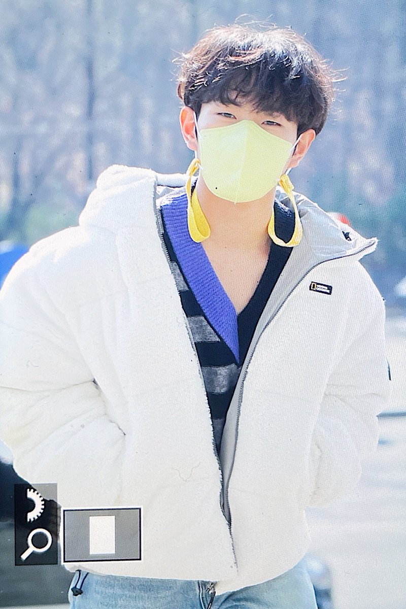 off_and_of's tweet photo. 220210 임백천의 백뮤직 출근 #이병찬
브이넥아 고마워 https://t.co/XzEWnUWGeP