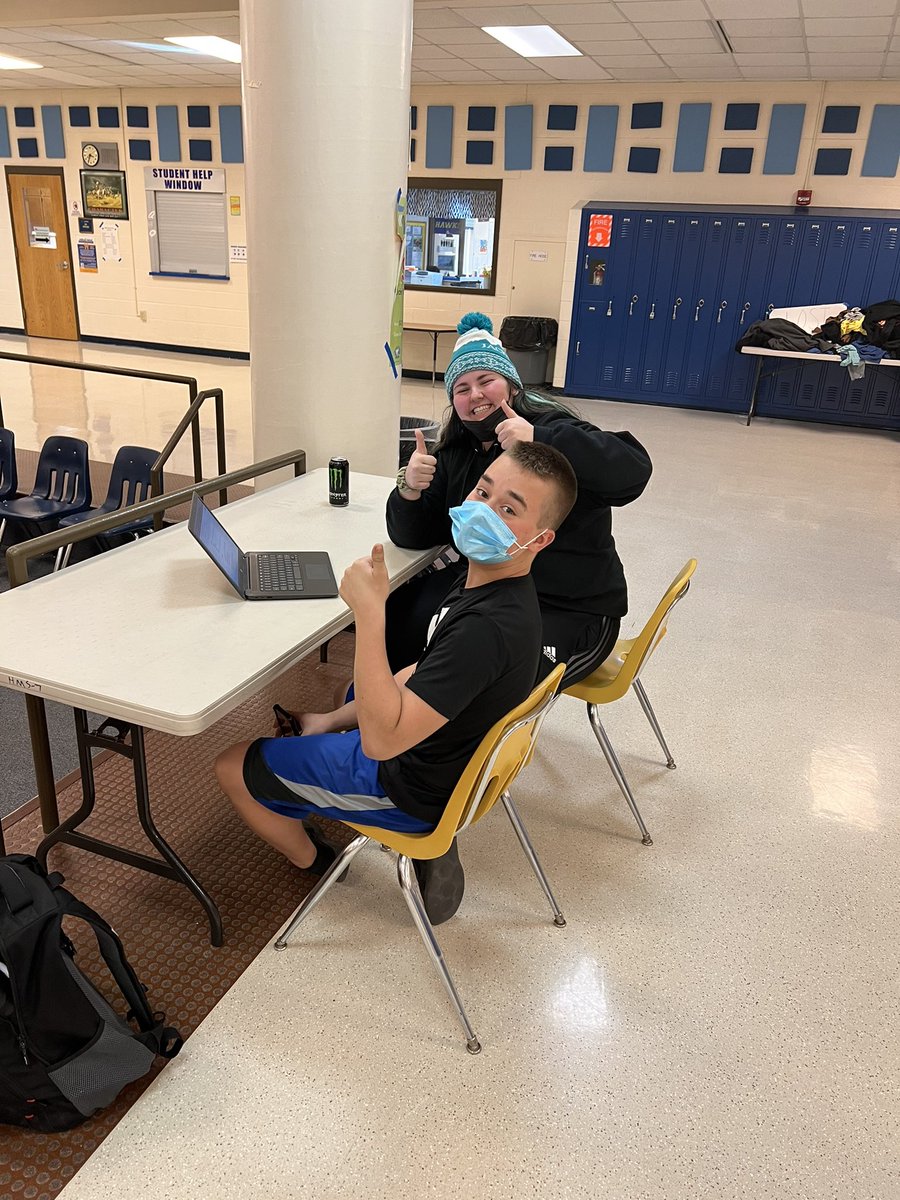 mrs_melevans's tweet photo. Walk in from bus duty after a busy day and see our @HHS_Salthawks student aide (future educator ๐) staying after school to work with a studentโฆ who WILLINGLY stayed for extra help. This is the good stuff. ๐๐ #SalthawkFamily #308pride #BetterTogether @GR3YJESSI https://t.co/jcxH4lNUKe