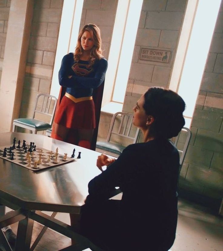 Can I get one hundred tweets

SUPERCORP CANON