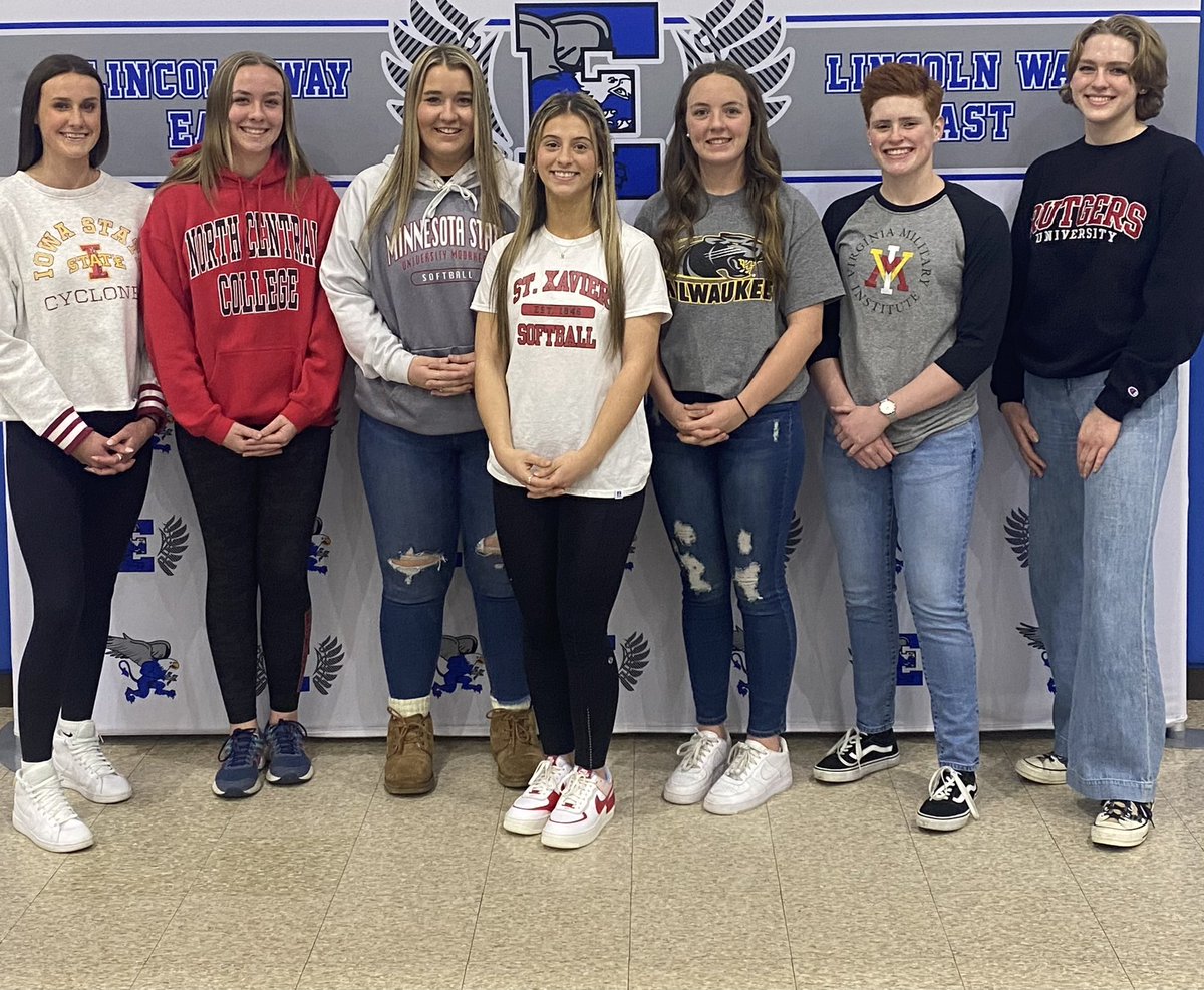 Congrats to our winter college signees!